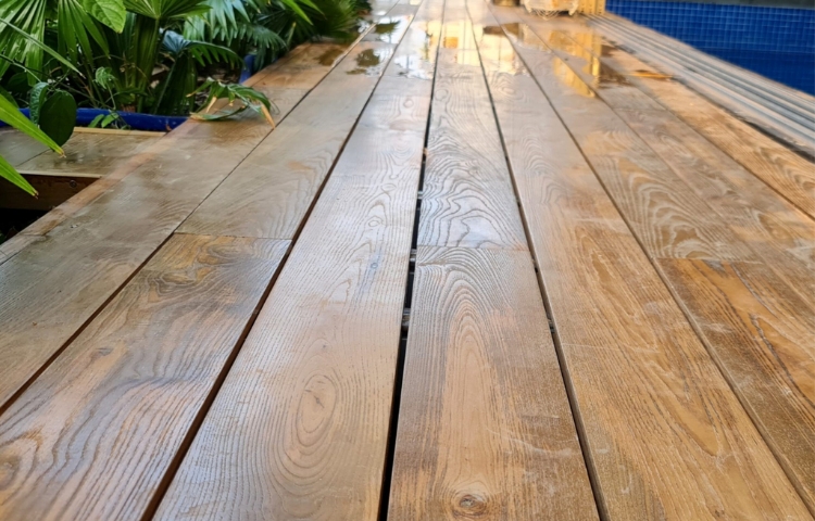 Thiết kế sàn gỗ uốn lượn tinh tế